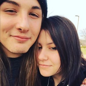 Meet your Posher, Sky